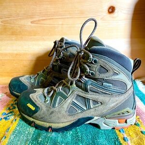 ASOLO Hiking boots Women’s size 9